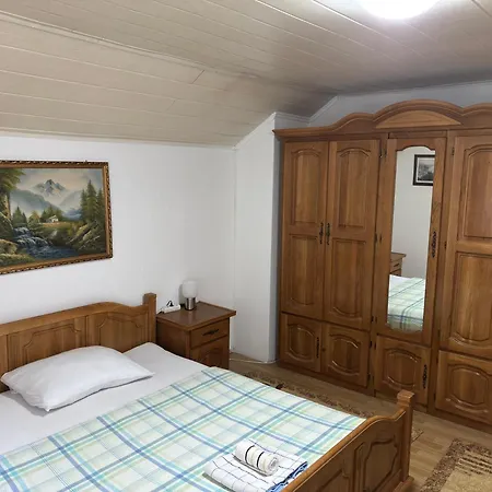 Little Farm Nani Konukevi